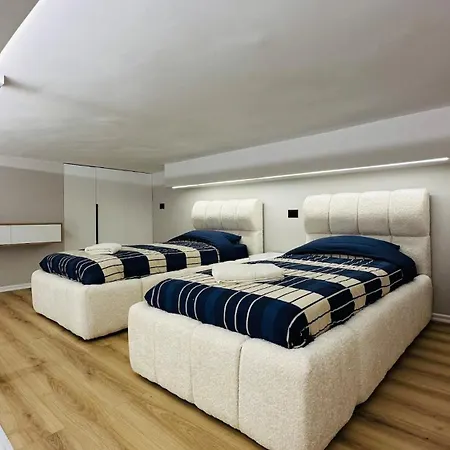 Nereo Apartamento Vlorë